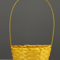 Корзина плетёная, 20&times;20&times;9 см, ручка h=25 см, бамбук, желтая