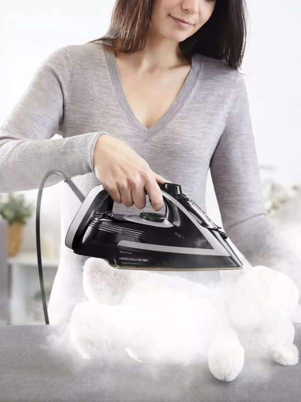 Паровой утюг Puregliss FV8062E0, с автоотключением, 3000 Вт