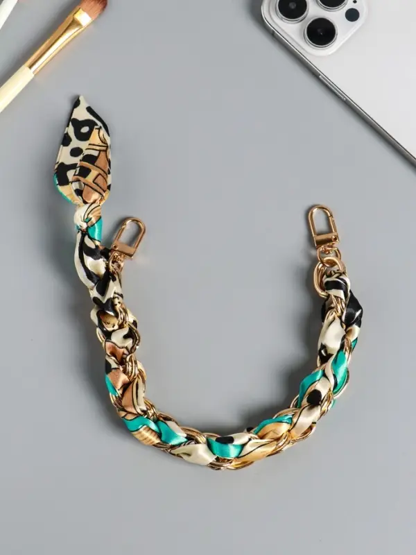 Брелок на 2 карабинах "Платок и цепочка" голубой 20х10х1,7 см