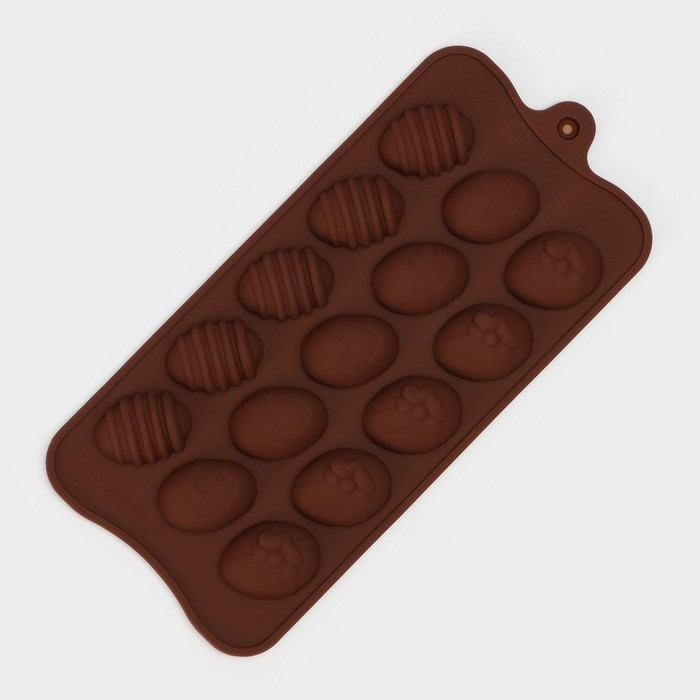 Форма для конфет и шоколада Доляна &laquo;Пасхальные яйца&raquo;, силикон, 22&times;10,5 см, 15 ячеек (3,2&times;2,5 см), цвет коричневый
