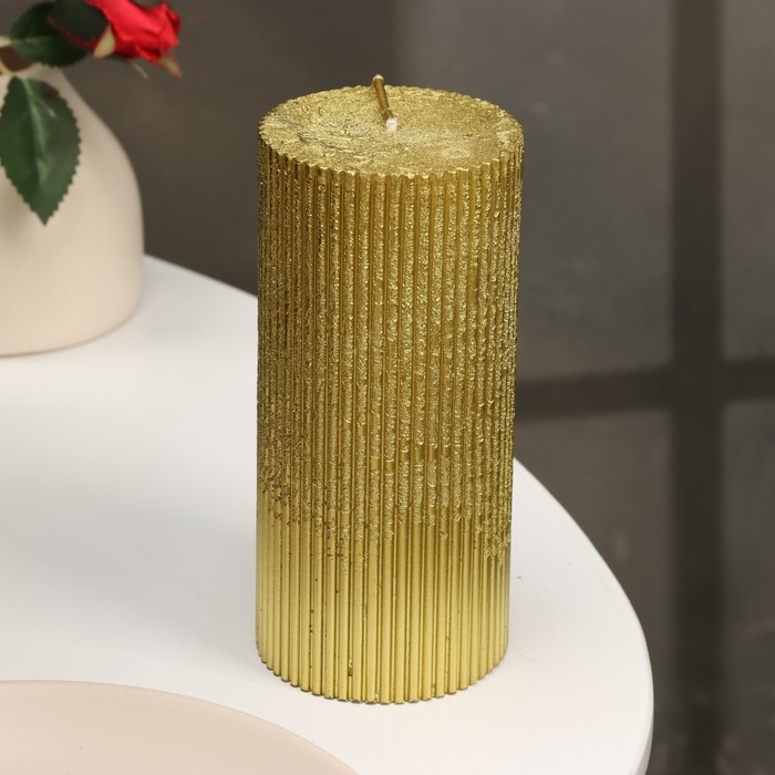 Свеча "Рельеф", 7&times;15см, золотой металлик