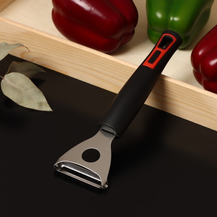 Овощечистка Доляна &laquo;Чили&raquo;, 18,5 см, цвет чёрный