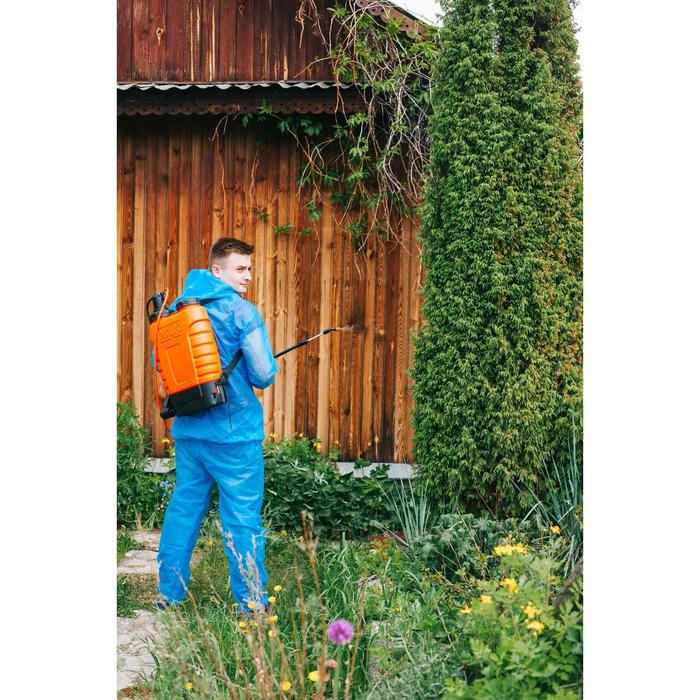 Опрыскиватель ранцевый ОГ-112, 12 л, термоусадка, пластиковый брандспойт, &laquo;Жук&raquo;