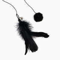 Игрушка дразнилка для кошек с пером и помпоном «Кошечка», черный Игрушка дразнилка для кошек с пером и помпоном «Кошечка», черный