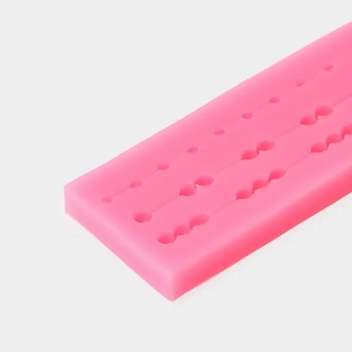 Молд &laquo;Бусы&raquo;, силикон, 15.5&times;4.5&times;1.3 см, розовый