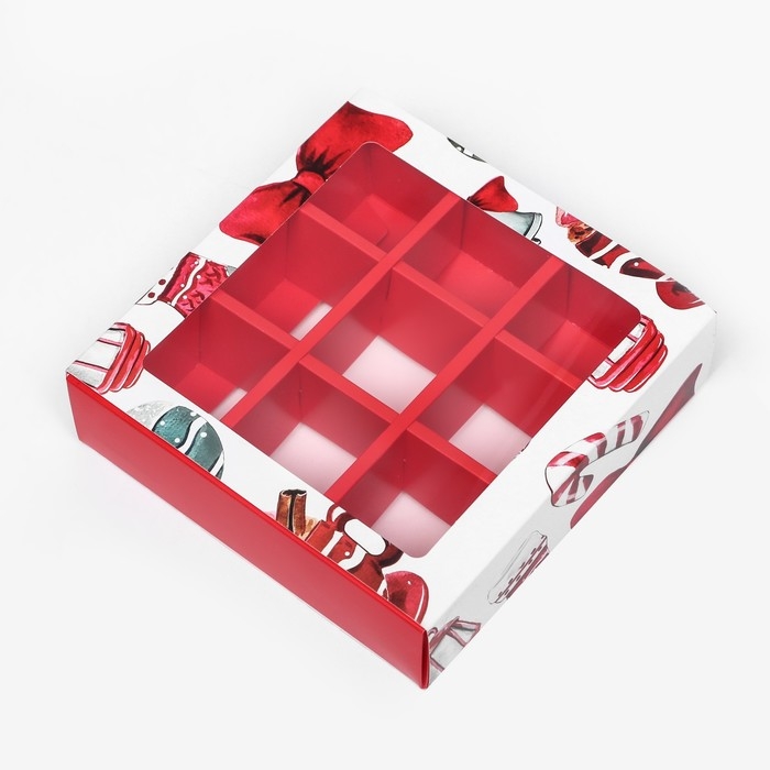 Новый год. Коробка под 9 конфет Новый год. Коробка под 9 конфет "Новогодний фонарик", 13,7 х 13,7 х 3,5 см, кондитерская упаковка