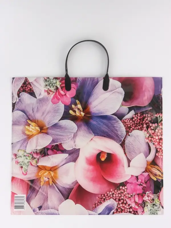 Пакет "Ванда", полиэтиленовый с пластиковой ручкой, 38 х 34 + 3 см, 90 мкм