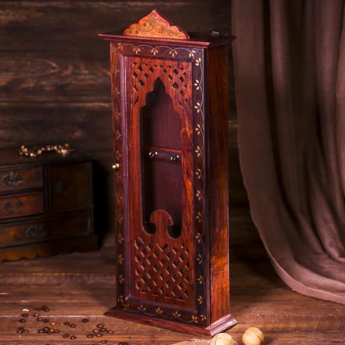 Ключница "Большой замок" дерево 50х21х8 см