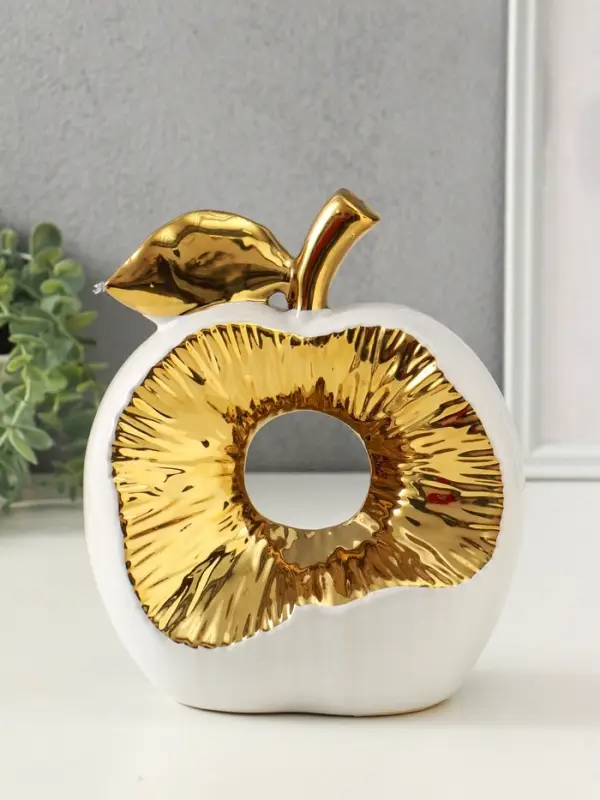 Сувенир керамика "Срез яблока" белый с золотом 11х18х22 см