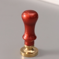 Печать для сургуча с пластиковой ручкой "Венок с буквой I" 2,5х2,5х6,3 см