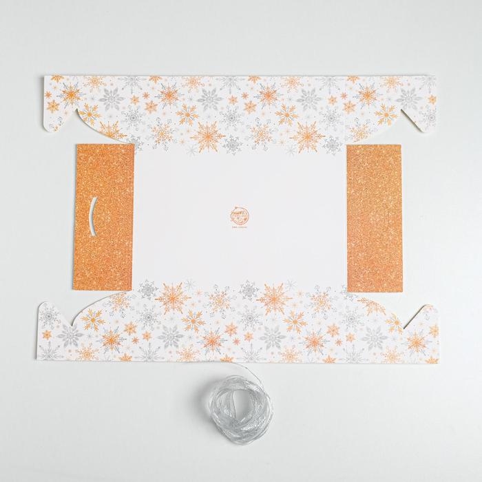 Коробка для капкейка &laquo;Снежинки&raquo;, 23 х 16 х 7.5 см, Новый год