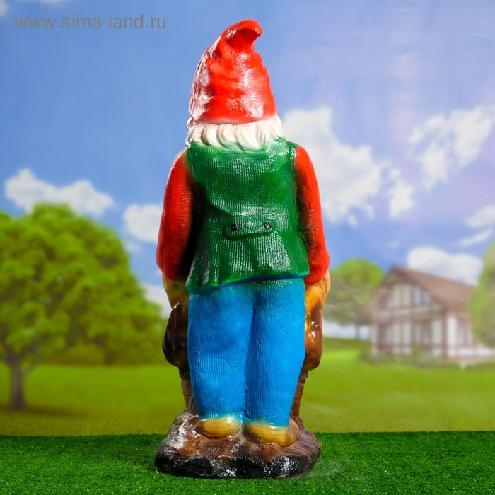 Садовая фигура "Гном с корзиной яблок" 36х32х87см