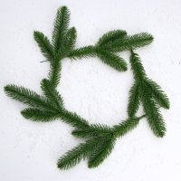 Декор &laquo;Веточка ели&raquo;, набор 5 шт., размер 1 шт. &mdash; 27 &times; 9,5 &times; 3 см