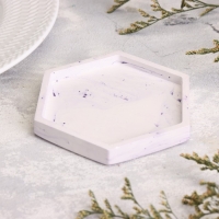 Подсвечник "Шестигранник. Мрамор" из гипса,9,7х11,3х1см,мрамор с фиолетовыми полосками