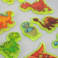 Наклейка силикон на стекло фосфорная "Динозаврики" 20х16 см