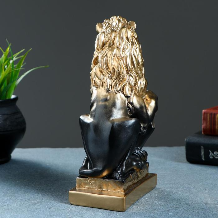 Фигура "Лев со щитом" бронза 10х7х21см