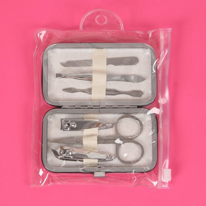 Набор маникюрный «Paris», 6 предметов, в футляре, в PVC - пакете, рисунок МИКС Набор маникюрный «Paris», 6 предметов, в футляре, в PVC - пакете, рисунок МИКС