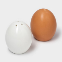 Набор фарфоровый для специй BellaTenero &laquo;Яйца&raquo;, 3 предмета: солонка 60 мл, перечница 60 мл, подставка, цвет белый и бежевый