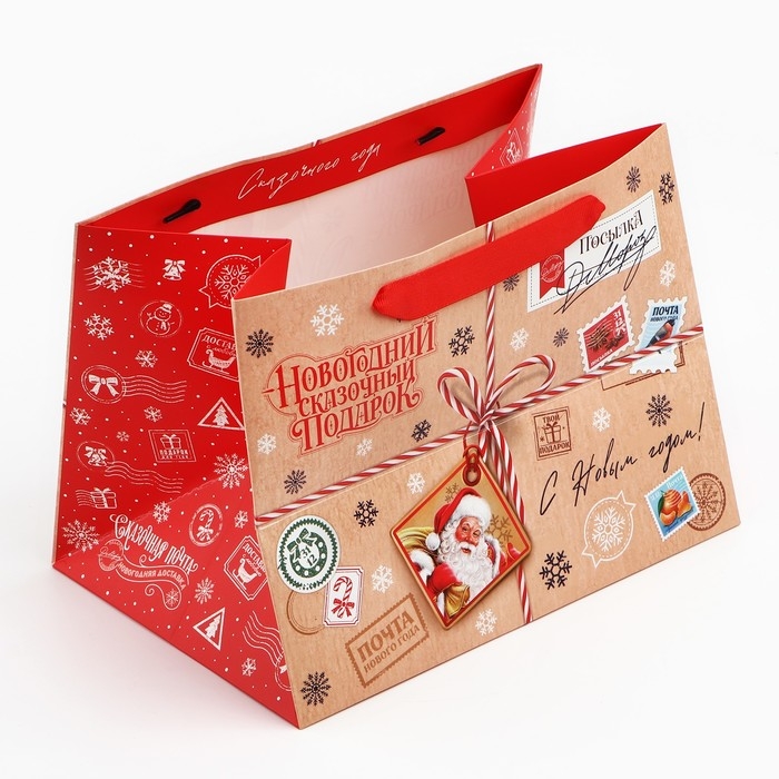 Пакет подарочный новогодний с широким дном &laquo;Сказочный подарок&raquo;, 25 х 19 х 18 см