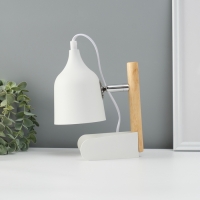 Лампа настольная "Престиж" 1х40Вт Е27 белый 13х12х24см Лампа настольная "Престиж" 1х40Вт Е27 белый 13х12х24см