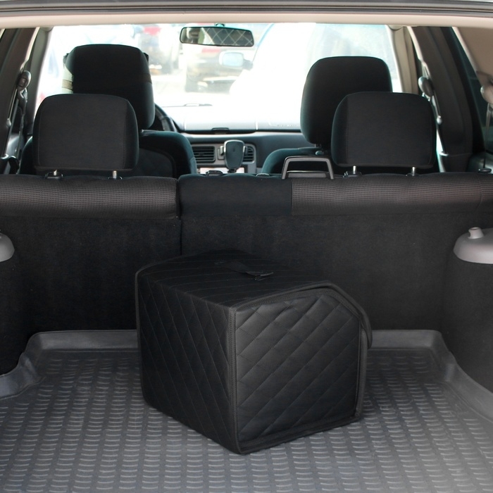 Органайзер кофр в автомобиль Cartage саквояж, экокожа стеганая, 30х30х30 см, черный