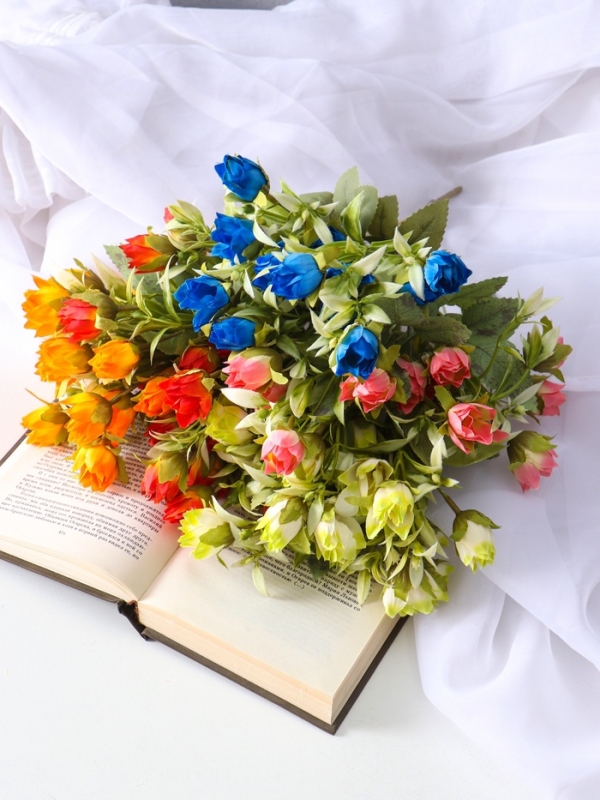 Букет "Садовая гуттата" 28 см, микс