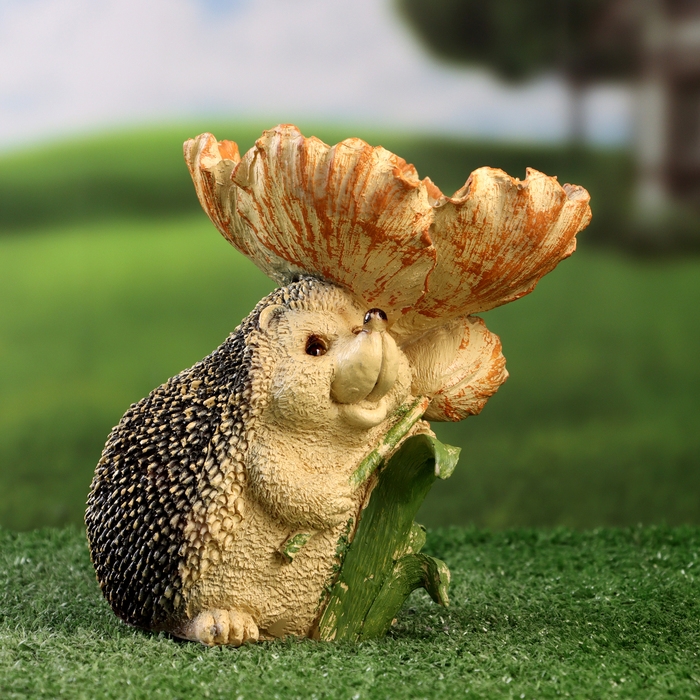 Садовая фигура - кормушка "Ёж с цветком" 16см