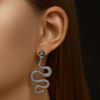 Новый год! Символ года 2025! Серьги металл &laquo;Змея&raquo; пламенное желание мини, цвет чёрный в серебре