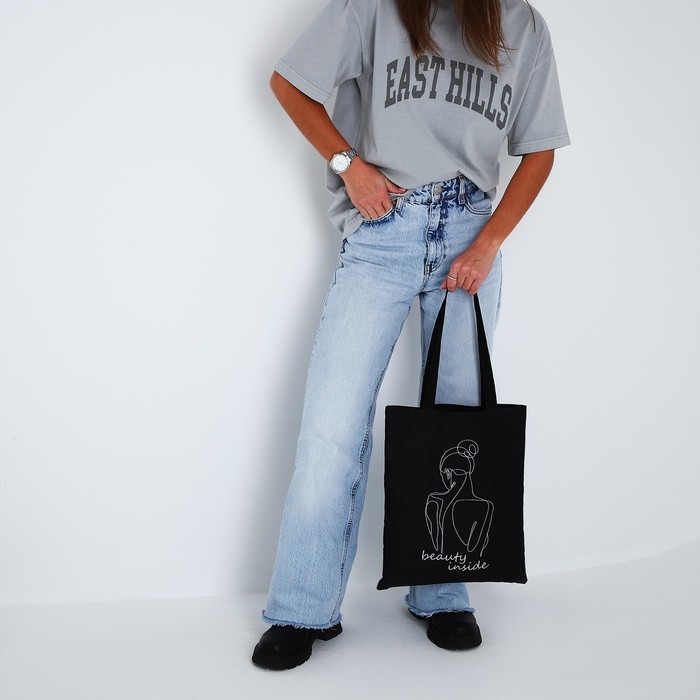 Шопер &laquo;Красота внутри&raquo; 35 х 0,5 х 40, отдел без молнии, без подклада, чёрный