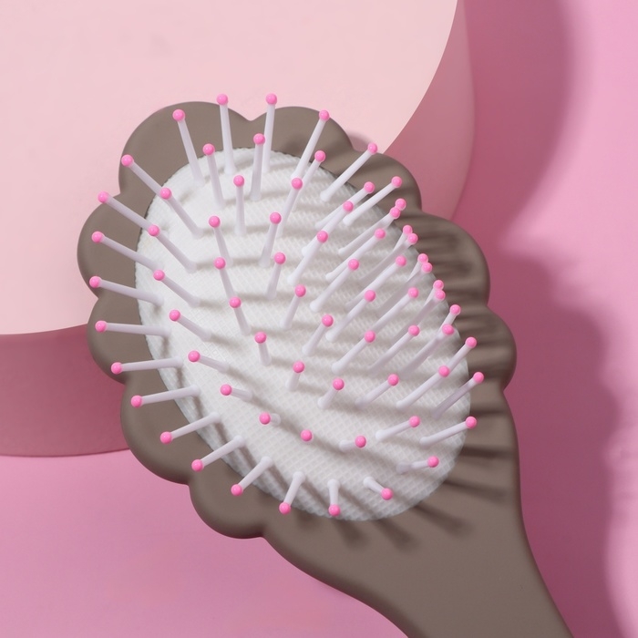 Расчёска - мини массажная, 17,5 × 7,3 см, цвет коричневый Расчёска - мини массажная, 17,5 × 7,3 см, цвет коричневый