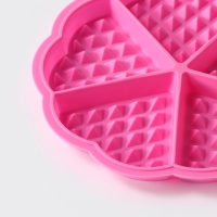 Форма для выпечки Доляна &laquo;Вафля. Сердце&raquo;, силикон, d=18 см, 5 ячеек, цвет МИКС