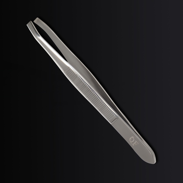 Пинцет &laquo;Premium&raquo; прямой, узкий, 9 см, на блистере, цвет серебристый