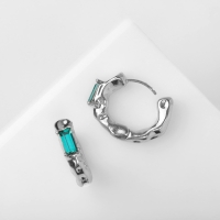 Серьги со стразами &laquo;Блеск вечера&raquo; азарт, цвет зелёный в серебре