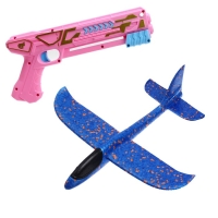 Самолёт &laquo;Запуск&raquo; с пистолетом, МИКС