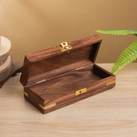 Шкатулка "Лилия" 20х8х5 см, дерево шишам, латунь