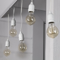 Гирлянда «Ретро белт-лайт» со свесами 10 и 20 см, 10 м, IP54, УМС, 2W, белая нить, шаг 50 см, Е27 (без ламп), 220 В Гирлянда «Ретро белт-лайт» со свесами 10 и 20 см, 10 м, IP54, УМС, 2W, белая нить, шаг 50 см, Е27 (без ламп), 220 В