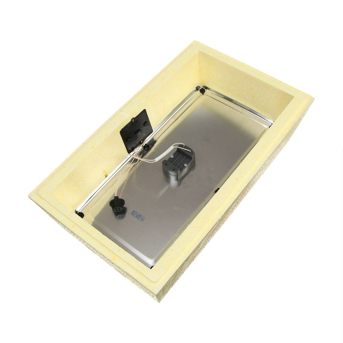 Инкубатор бытовой «Золушка», на 28 яиц, автоматический переворот, 220 В Инкубатор бытовой «Золушка», на 28 яиц, автоматический переворот, 220 В