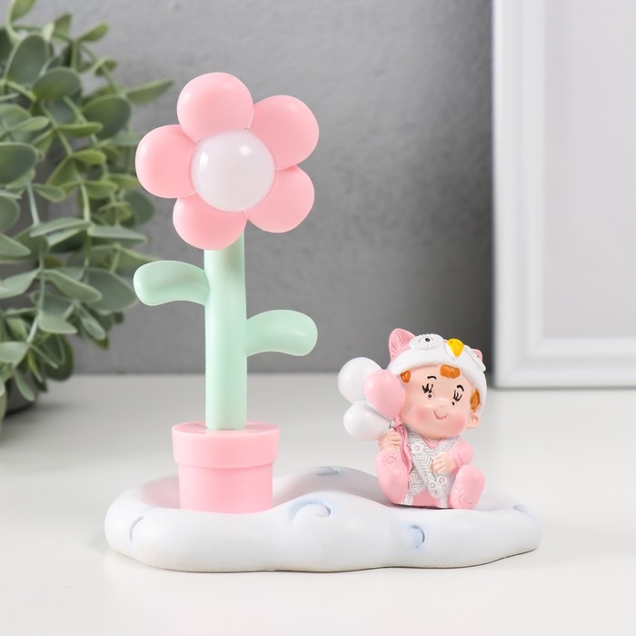 Сувенир пластик свет "Малышка в забавной шапке" МИКС 12х6,7х13 см