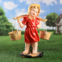 Садовая фигура "Девочка с коромыслом" цветная 27х21х47см МИКС