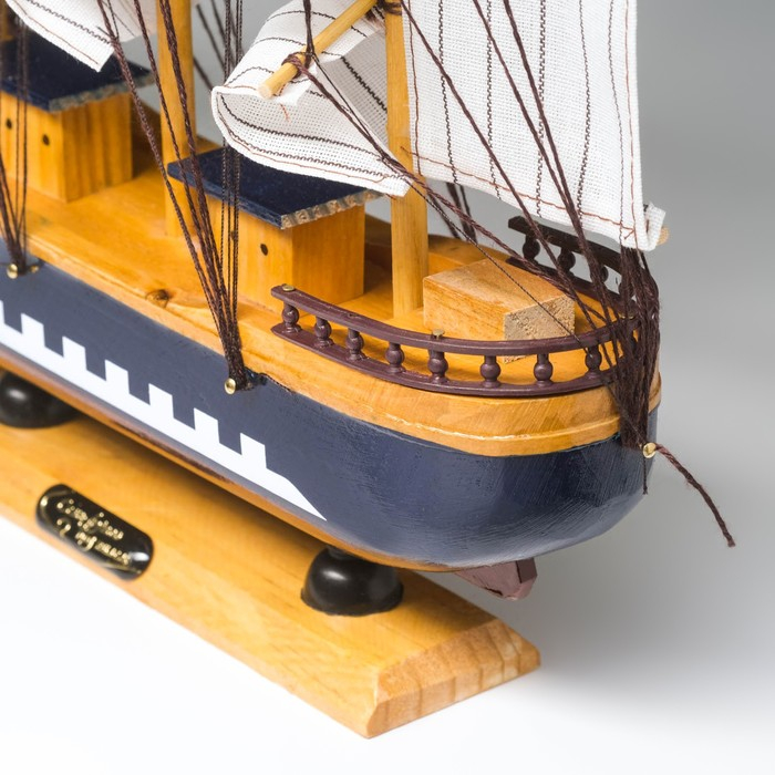 Корабль сувенирный средний &laquo;Эндимион&raquo;, 40х 6х33 см 56418