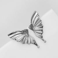 Серьги со стразами &laquo;Бантики&raquo; крылья, цвет белый в серебре