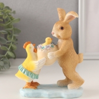 Сувенир полистоун "Зайчик и курочка с цыплёнком в скорлупе" 12х6х14 см Сувенир полистоун "Зайчик и курочка с цыплёнком в скорлупе" 12х6х14 см