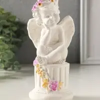 Фигурка гипс &laquo;Ангел на тумбе с цветами&raquo;, 15&times;7 см, белый с росписью
