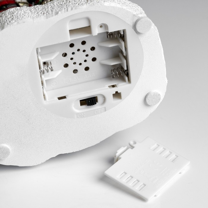 Светодиодная фигура &laquo;Дед Мороз&raquo; 12.5 &times; 19 &times; 9 см, керамика, батарейки АААх3 (не в комплекте), свечение тёплое белое