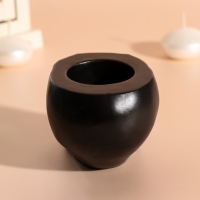 Подсвечник "Череп Безмолвие" 7*10см черный с золотыми пальцами