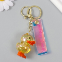 Брелок пластик с карабином, ремешком "Утёнок с блёстками" 3,3х3,7х5 см Брелок пластик с карабином, ремешком "Утёнок с блёстками" 3,3х3,7х5 см