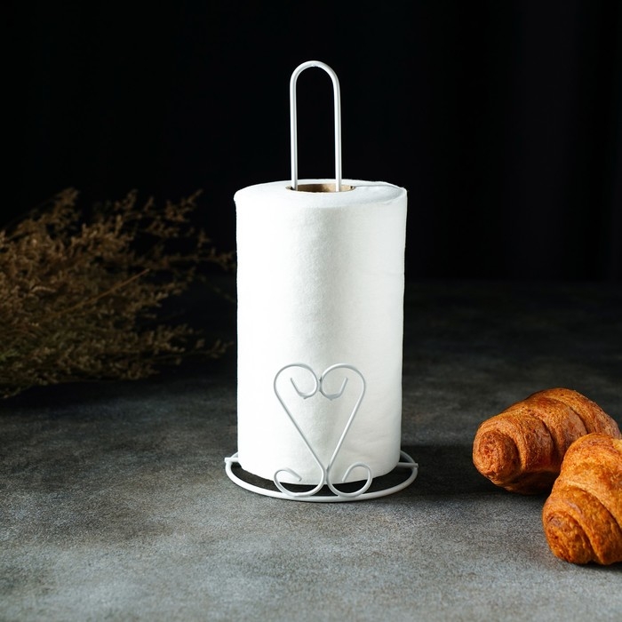 Держатель для бумажных полотенец Доляна &laquo;Сердце&raquo;, 13,5&times;13,5&times;28 см, цвет белый