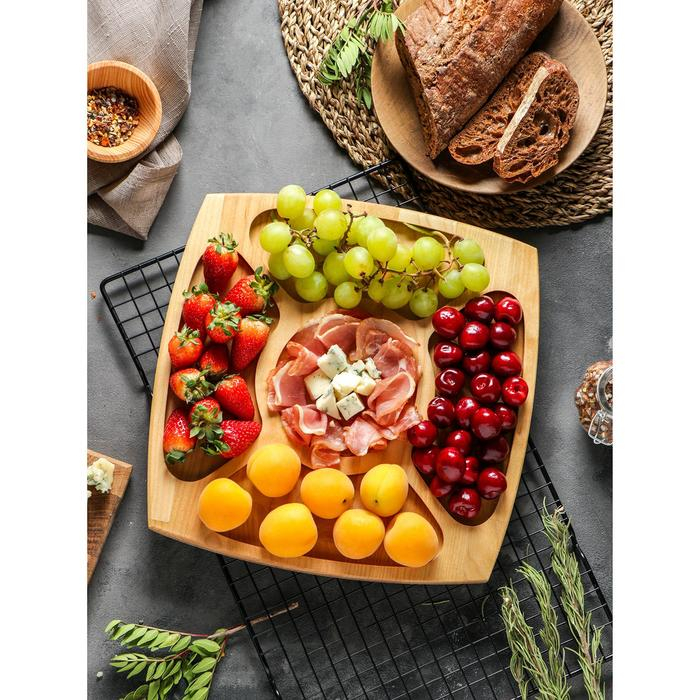 Менажница квадратная Доляна, 28&times;28&times;1,8 см, 5 секций, берёза