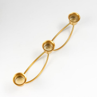 Подсвечник металл на 3 свечи "Качели" золото 8х4х26 см Подсвечник металл на 3 свечи "Качели" золото 8х4х26 см