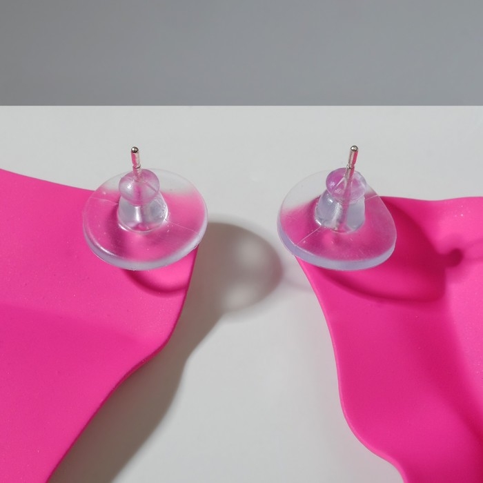 Серьги металл &laquo;Яркость&raquo; ромб, цвет малиновый